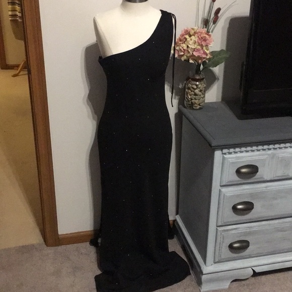 Thea Dora Dresses & Skirts - 🌼Thea Dora evening dress